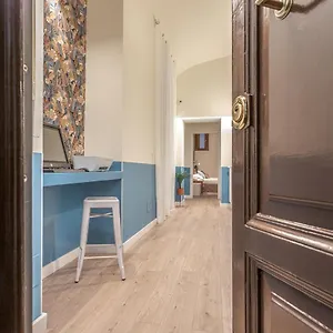 Vittoria Garden Guest house