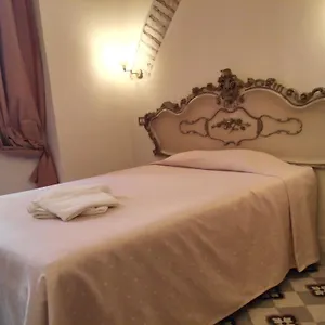 Affittacamere Marta, Roma