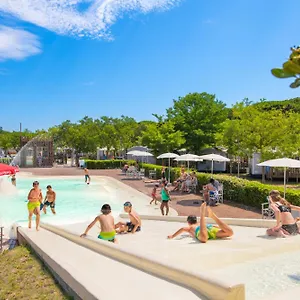 https://pineta-sul-mare-camping-village.emilia-romagnahotels.net